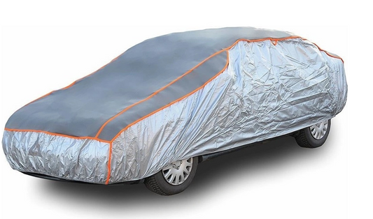 Nezbytný Kryt na Auto